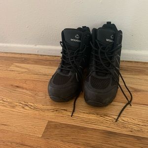 Black Wolverine steel toe work boot